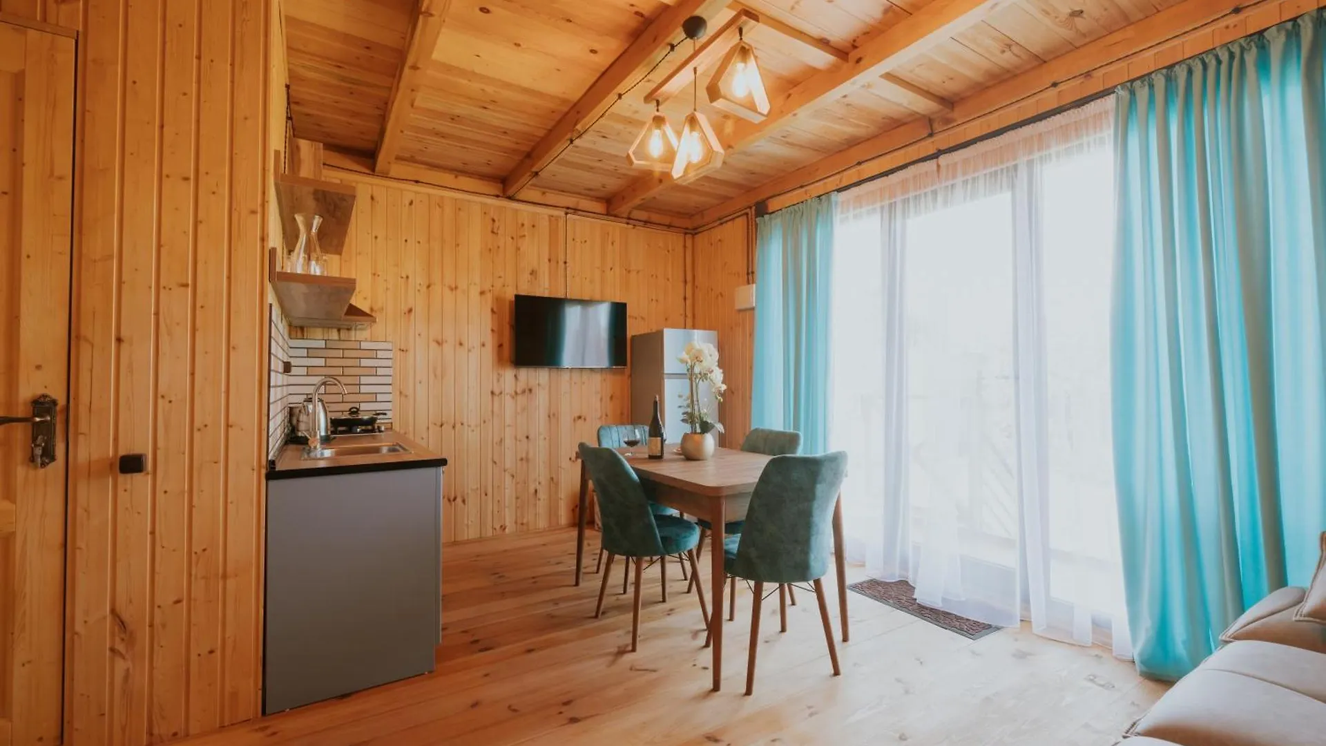 Seaside Cottages Batumi Feriehus